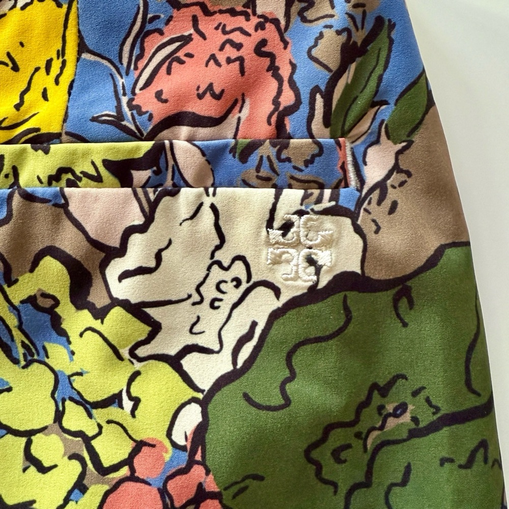 SALE!!! Tory Sport Vibrant Floral Tech Twill Skort - Picture 6 of 9